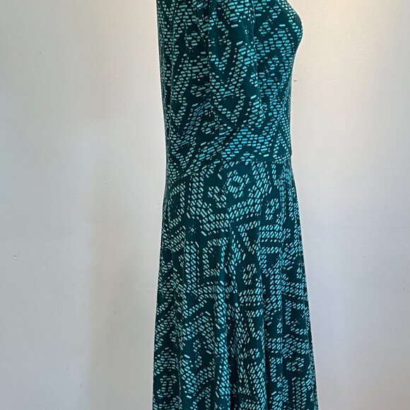 LuLaRoe Nicole Dress - Picture 2 of 5